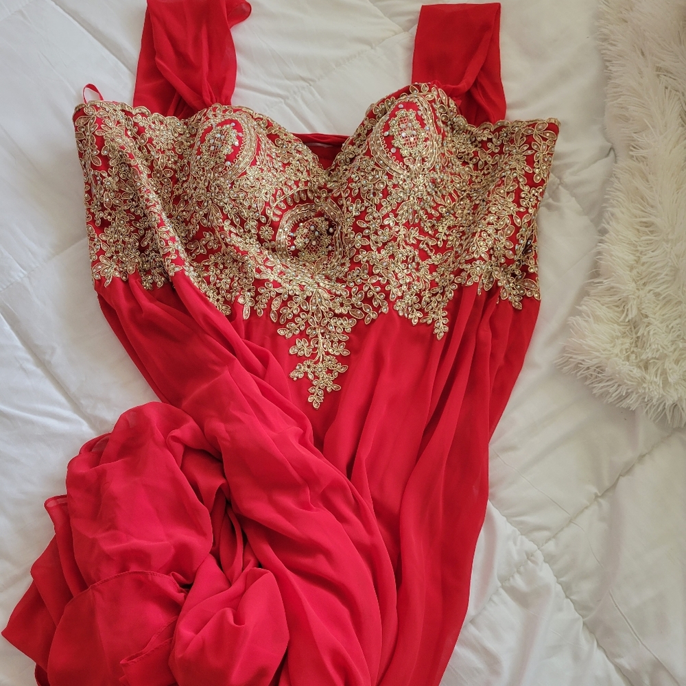 Fiesta Fashion - Red Long Prom Gown